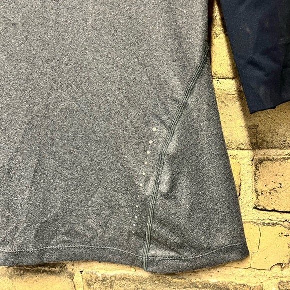 EUC ASICS long sleeve workout dry fit running gym shirt medium - Picture 4 of 7